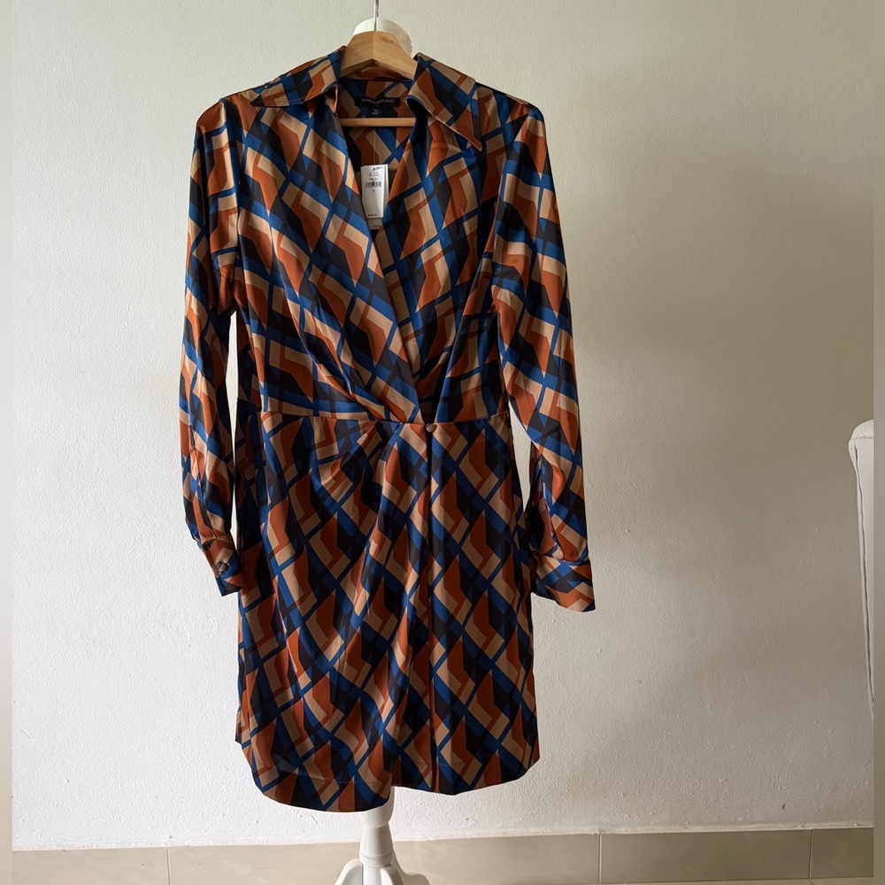 Banana Republic Long Sleeve Dress with Geometric Pattern